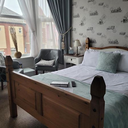 J'S Mayfair Guest House Blackpool Exteriér fotografie